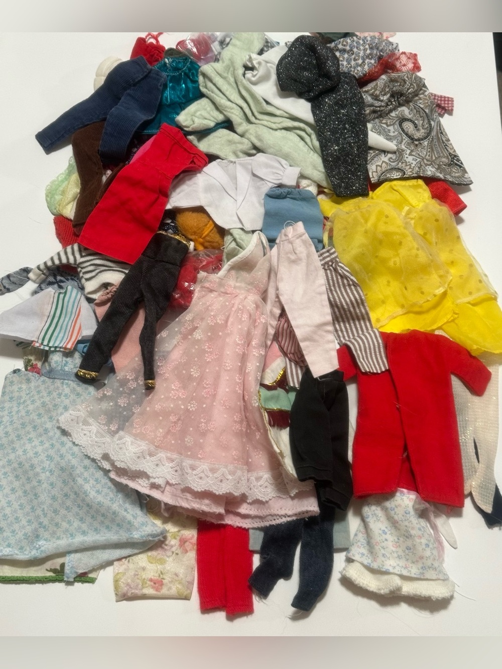 Vintage Barbie and other doll’s Clothes lot 70 pieces